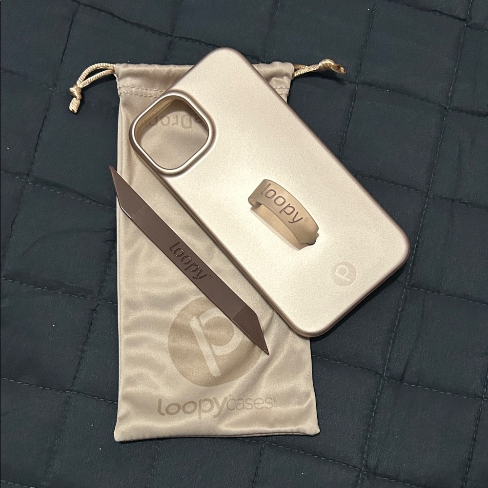 Loopy Case Metallic Gold Phone Cover